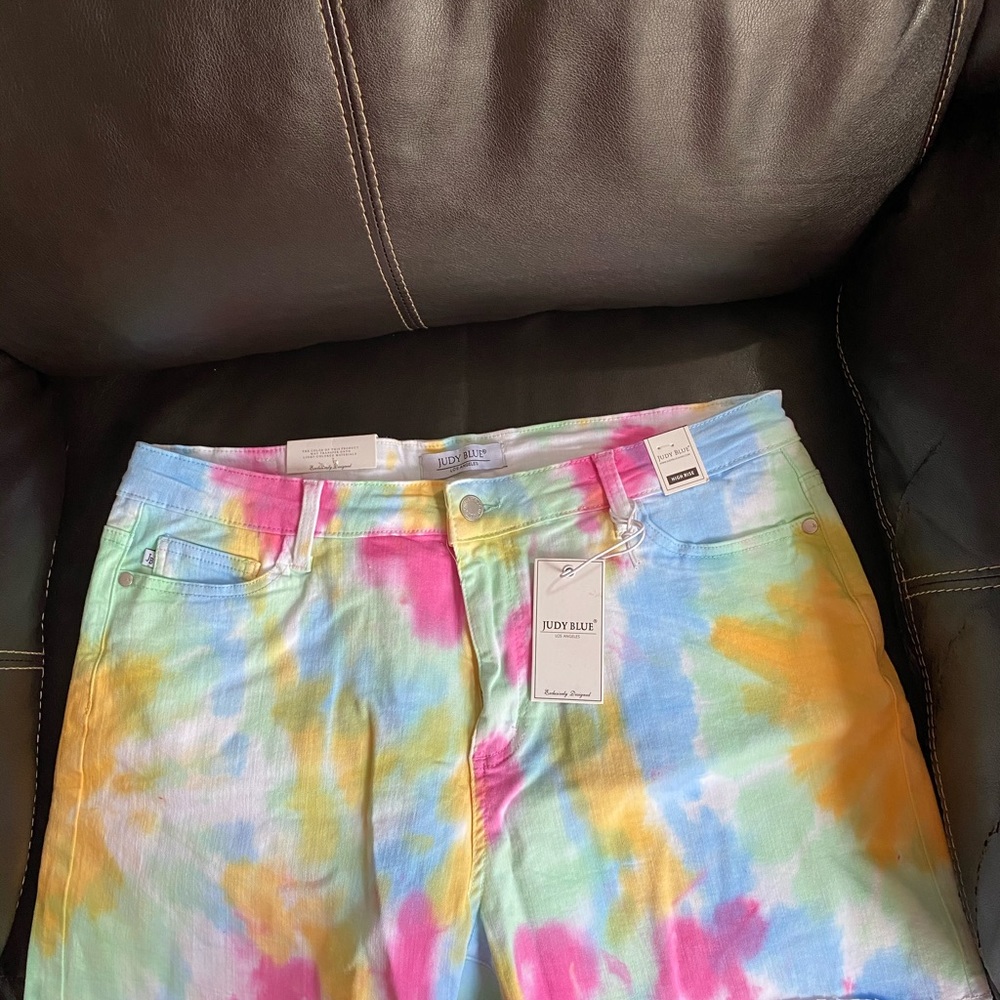 Women’s shirts